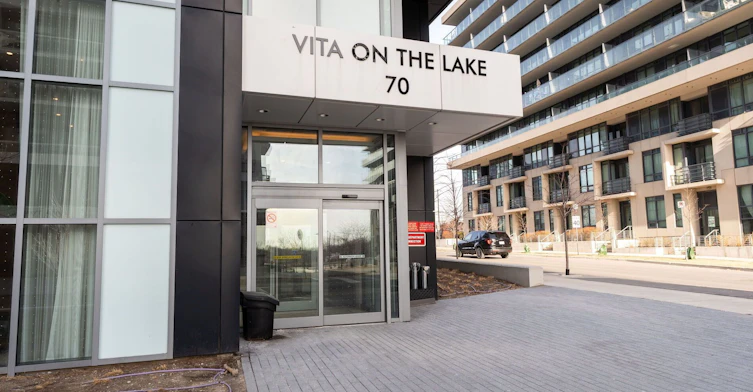2709-70 Annie Craig Drive, Toronto, ON, M8V 0C5 - 2