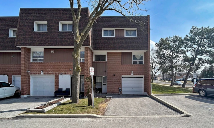 102-4 Litchfield Court