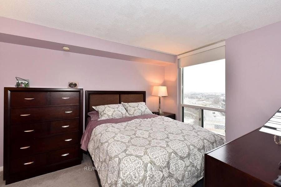 814-101 Subway Crescent, Toronto, ON, M9B 6K4 - 3
