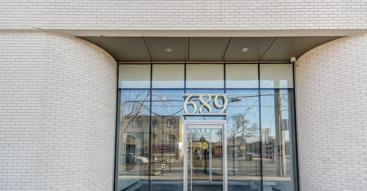 504-689 The Queensway N/A, Toronto, ON, M8Y 0C8