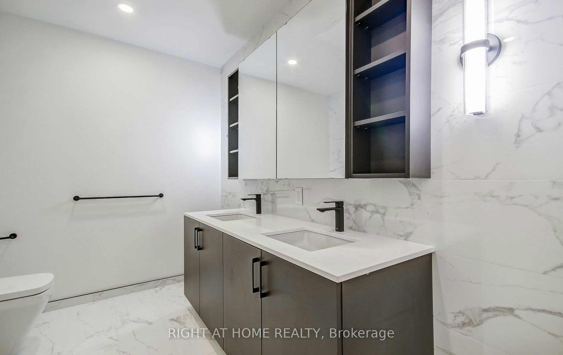 504-689 The Queensway N/A, Toronto, ON, M8Y 0C8 - 27