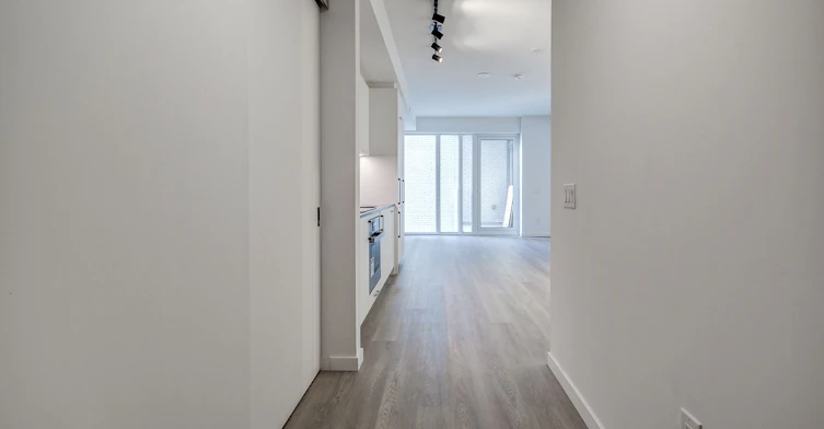 504-689 The Queensway N/A, Toronto, ON, M8Y 0C8 - 8