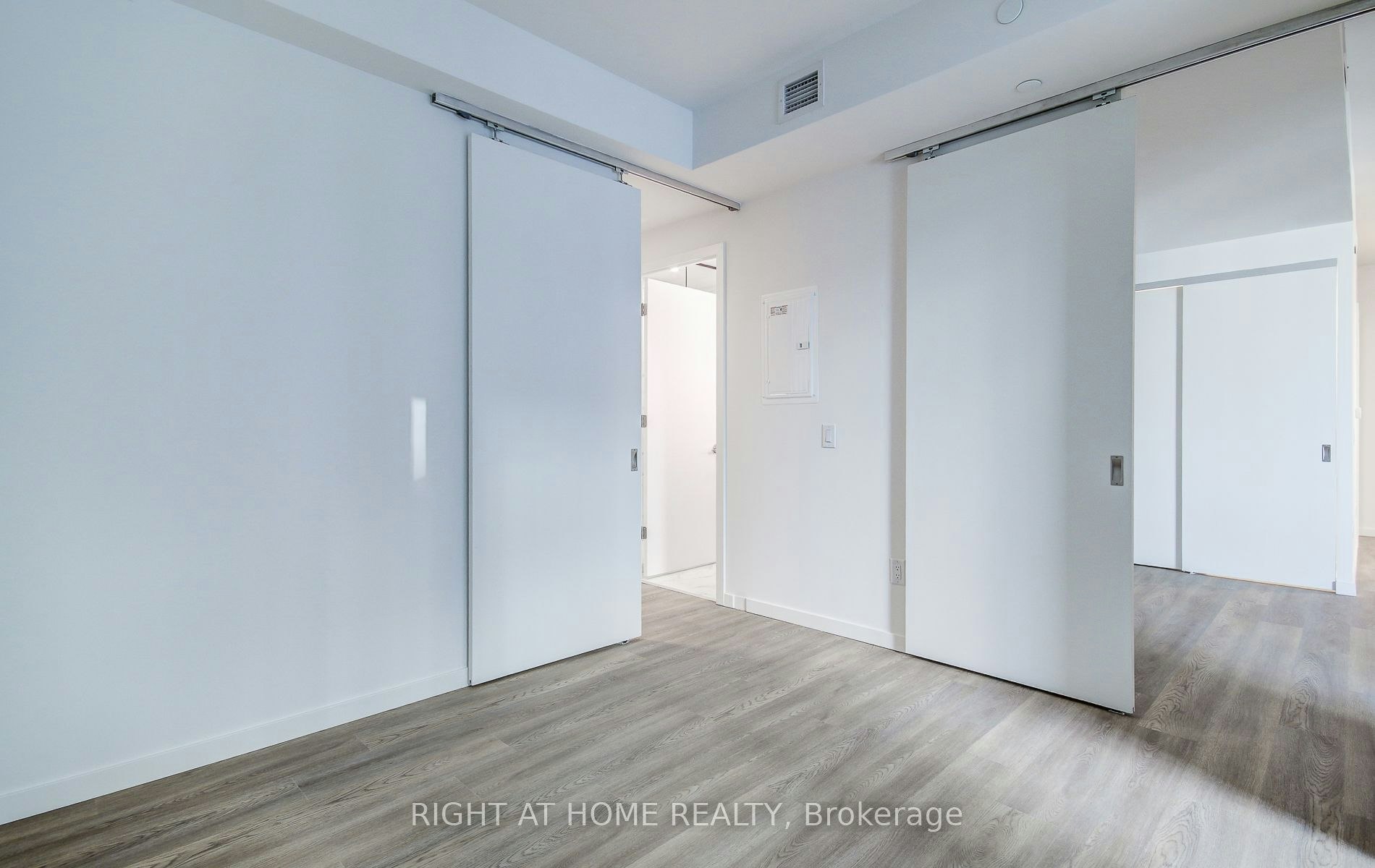 504-689 The Queensway N/A, Toronto, ON, M8Y 0C8 - 26