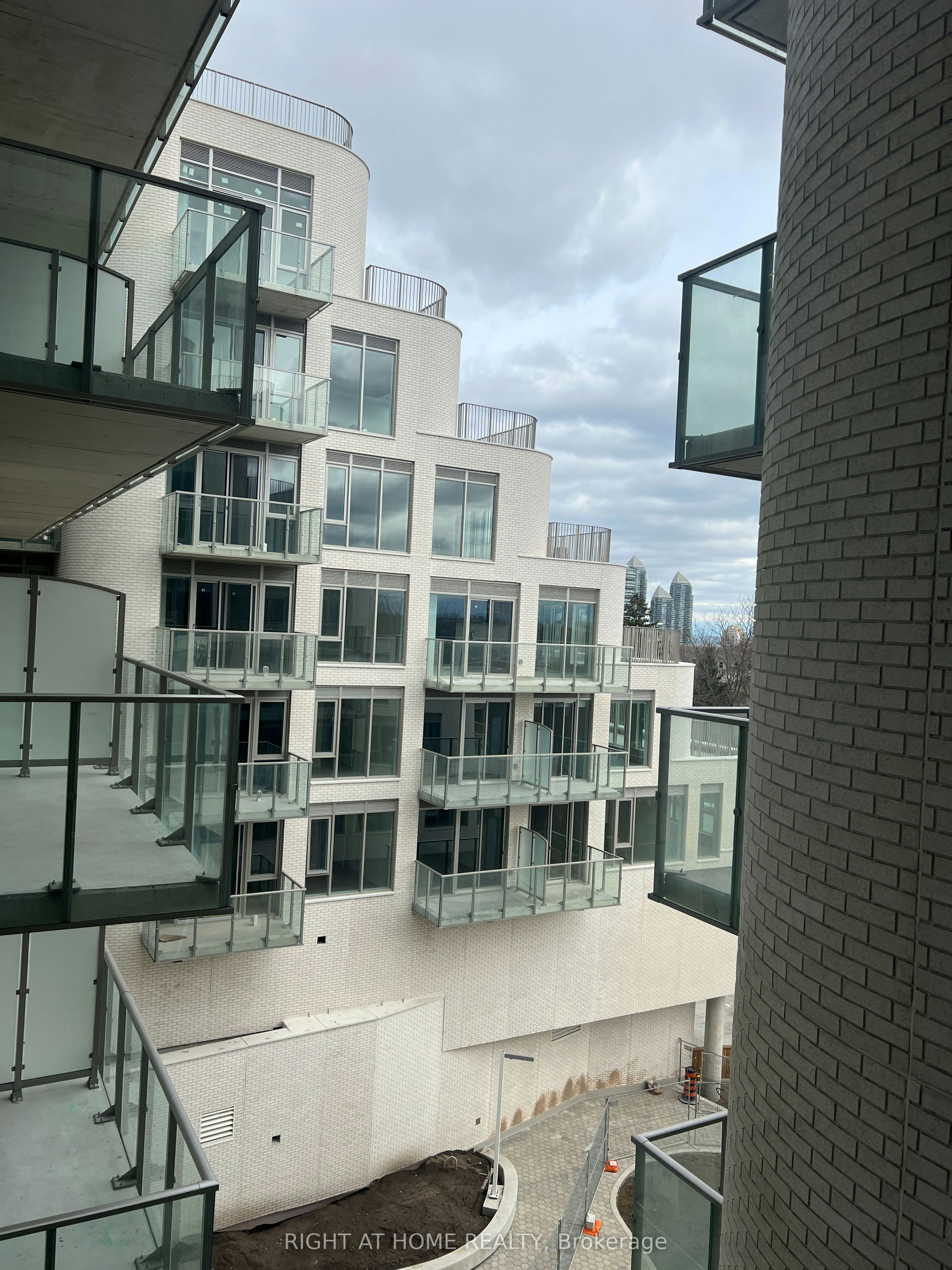 504-689 The Queensway N/A, Toronto, ON, M8Y 0C8 - 22