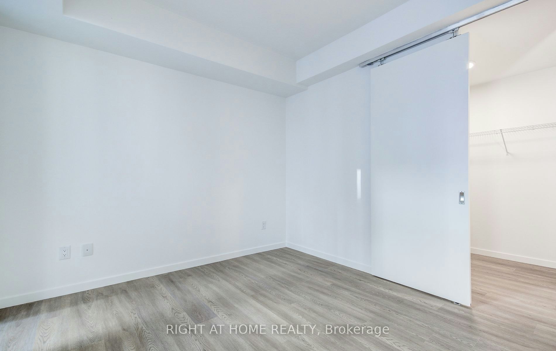 504-689 The Queensway N/A, Toronto, ON, M8Y 0C8 - 25