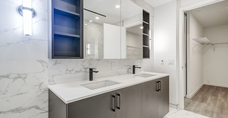 504-689 The Queensway N/A, Toronto, ON, M8Y 0C8 - 28
