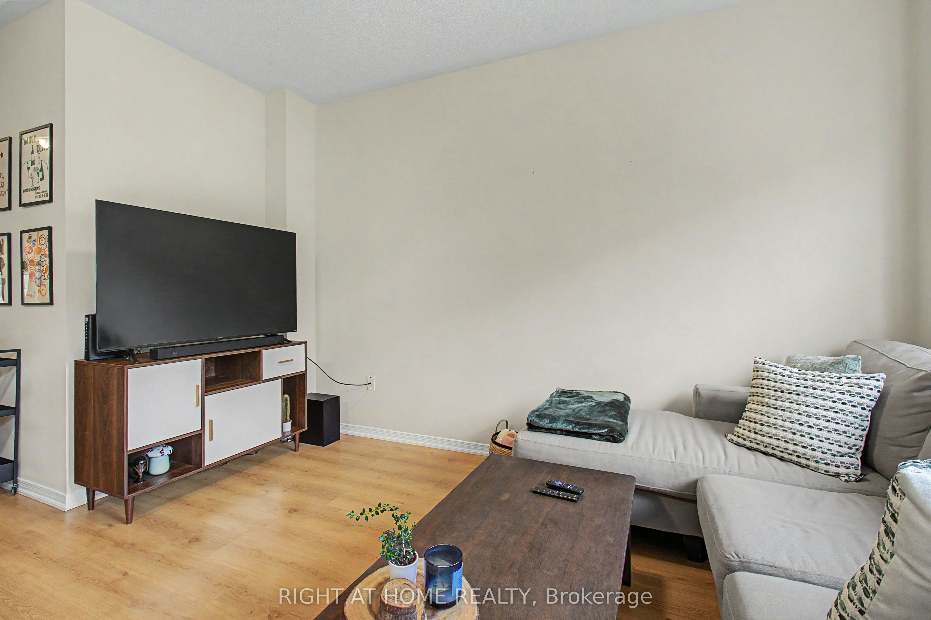 2051 Fiddlers Way, Oakville, ON, L6M 0M4 - 16