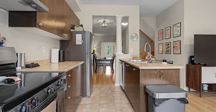 2051 Fiddlers Way, Oakville, ON, L6M 0M4 - 14