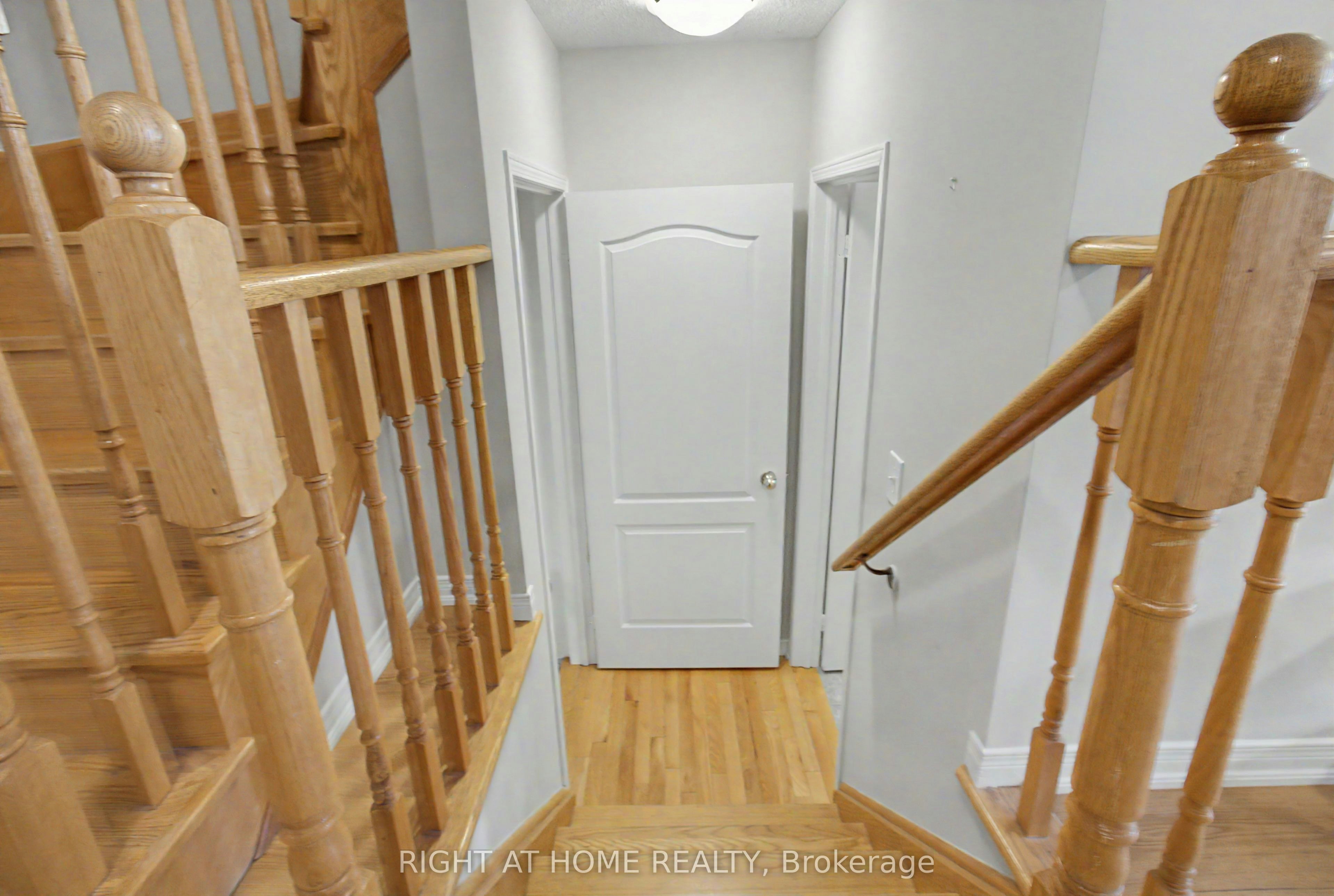 2051 Fiddlers Way, Oakville, ON, L6M 0M4 - 35