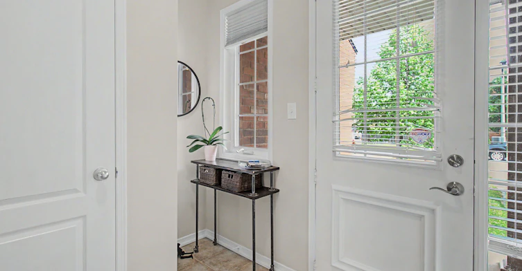 2051 Fiddlers Way, Oakville, ON, L6M 0M4 - 3
