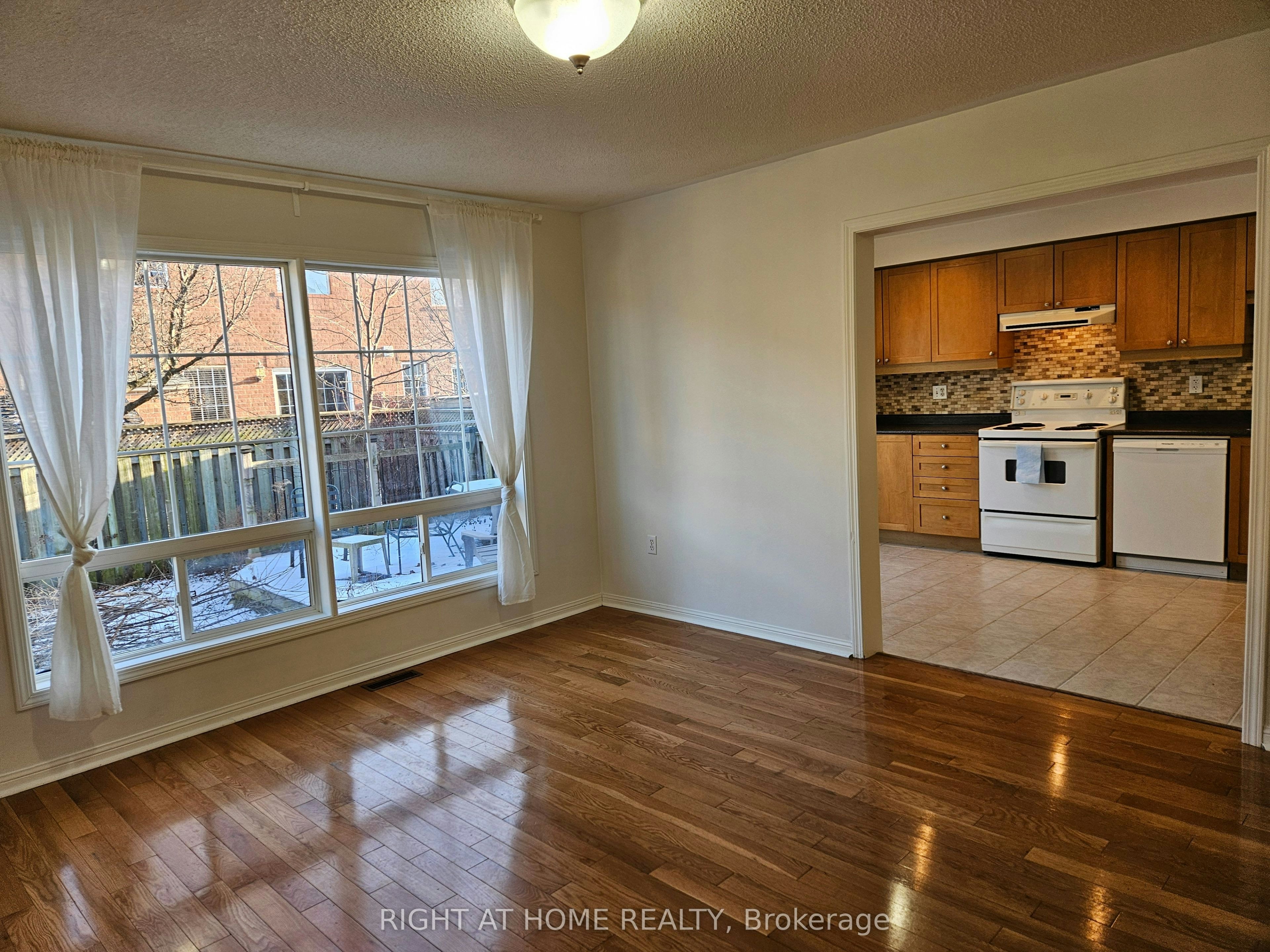 1020 Yates Drive, Milton, ON, L9T 6A6 - 9