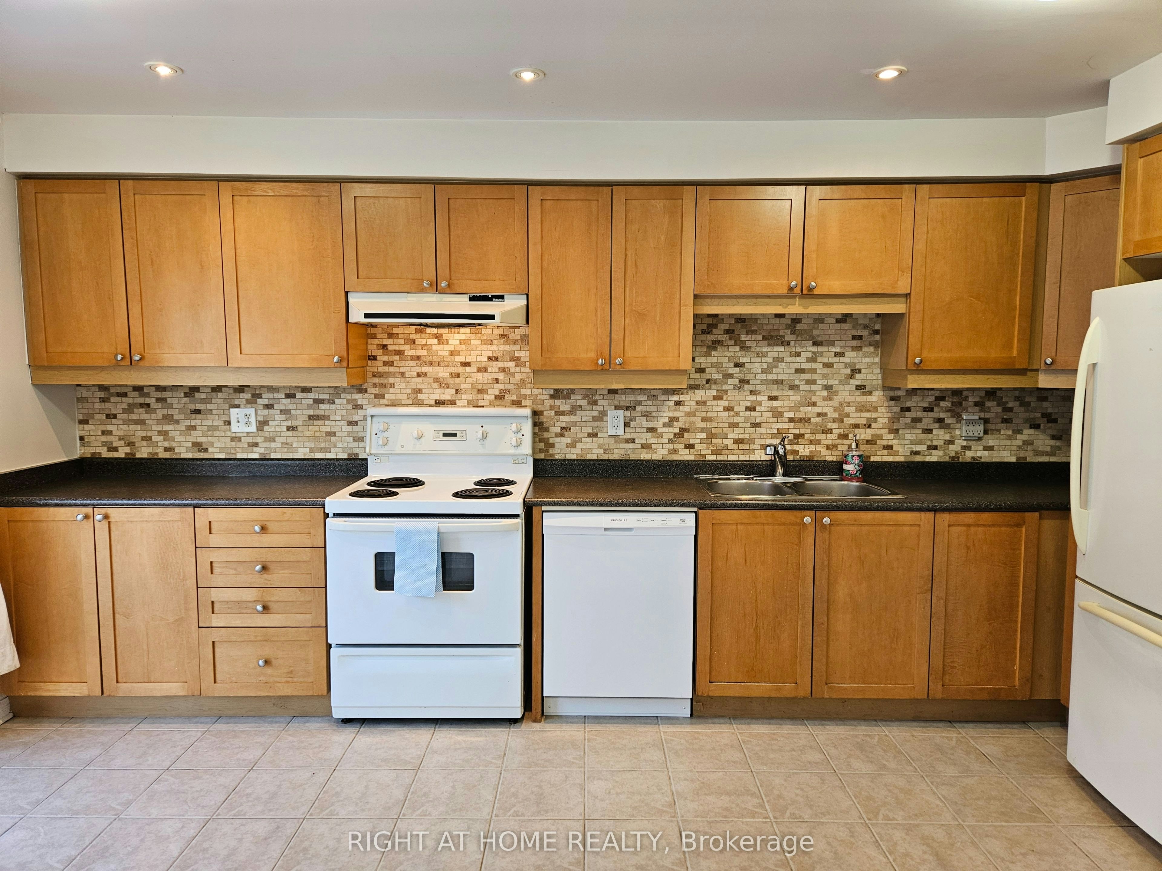 1020 Yates Drive, Milton, ON, L9T 6A6 - 11