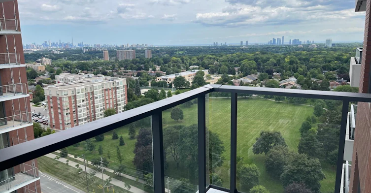 1612-4010 Eglinton Avenue, Toronto, ON, M9A 0G5