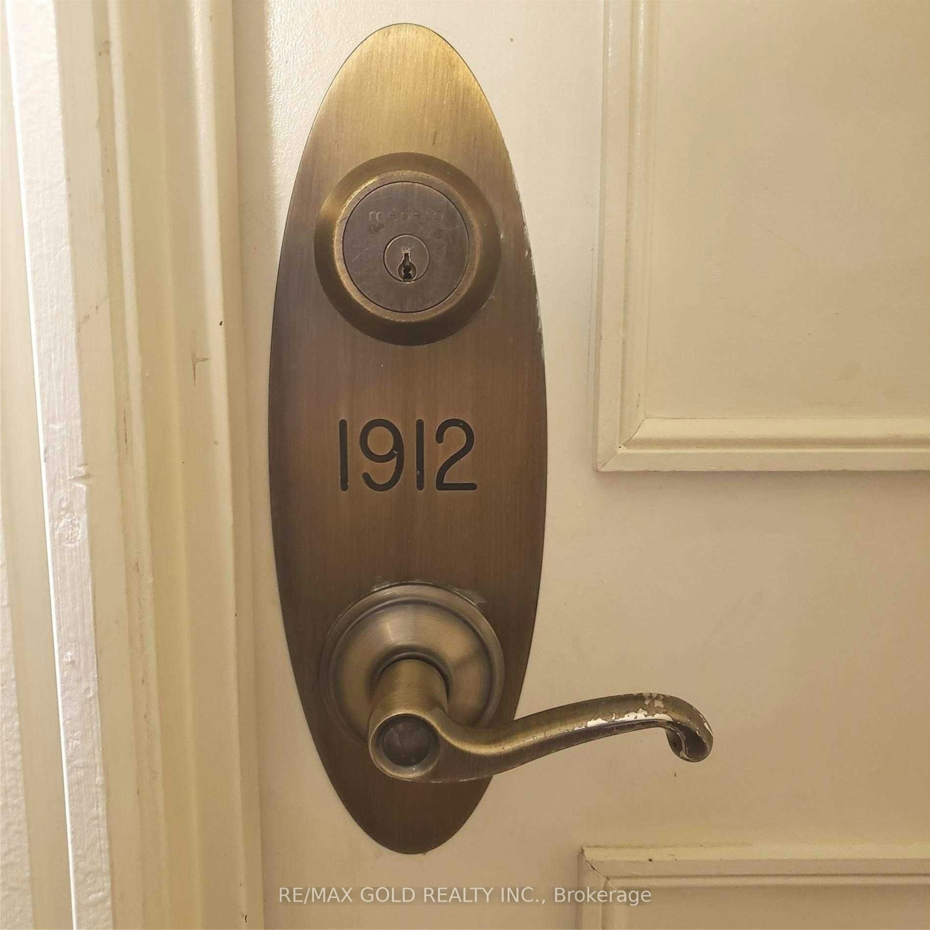 1912-710 Humberwood Boulevard, Toronto, ON, M9W 7J5 - 5