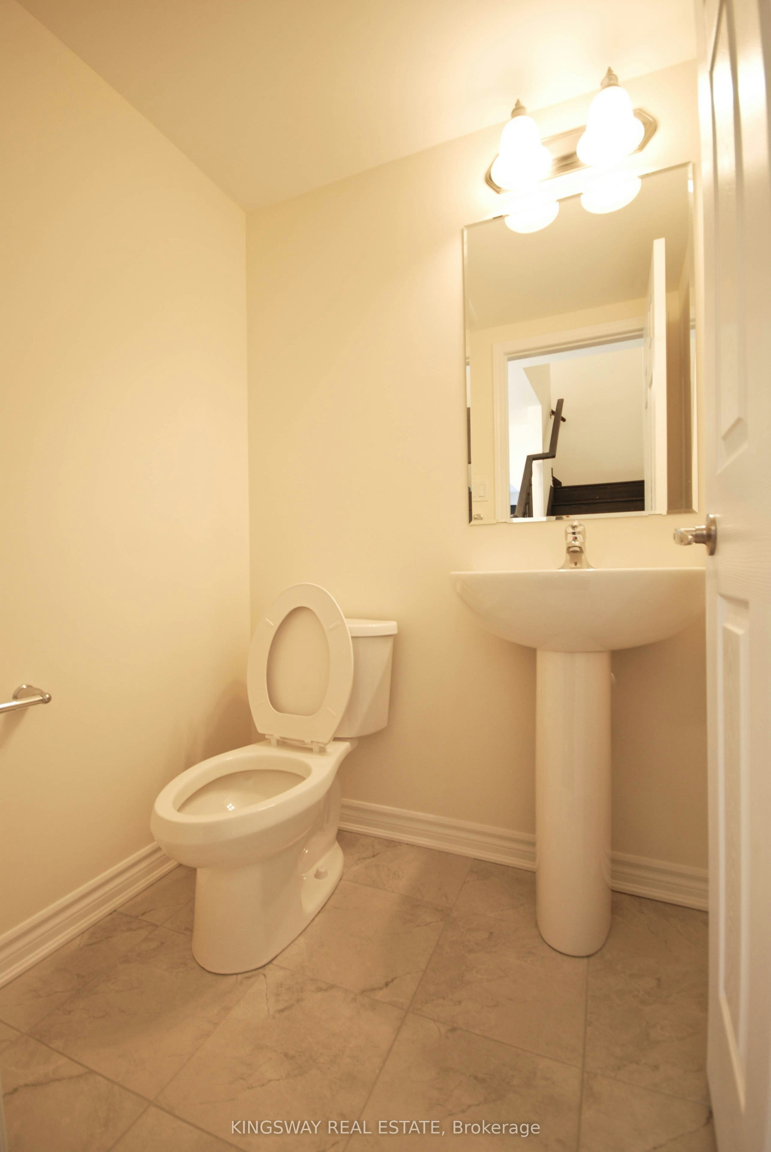 1670 Clitherow Street, Milton, ON, L9E 0A3 - 5