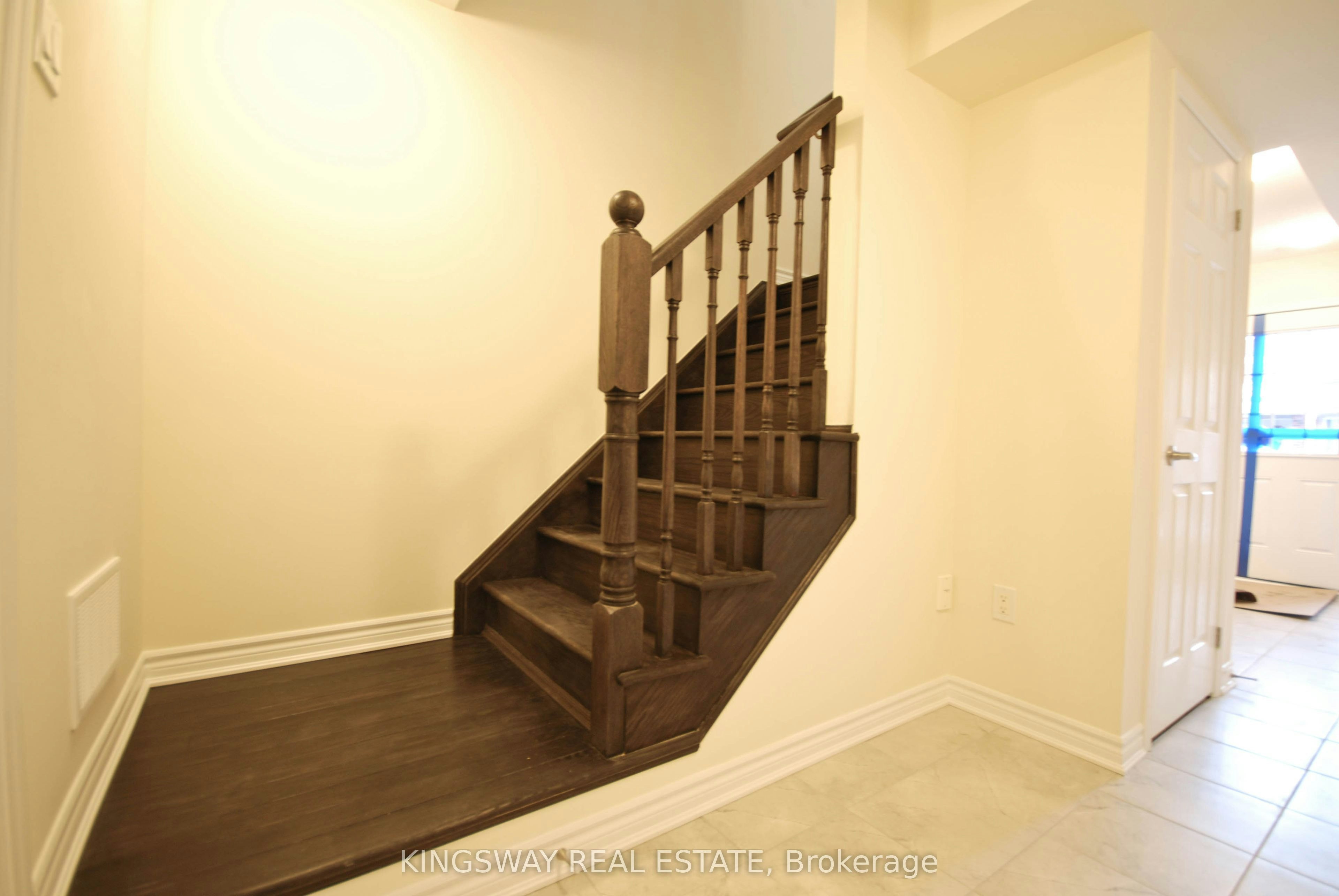1670 Clitherow Street, Milton, ON, L9E 0A3 - 15