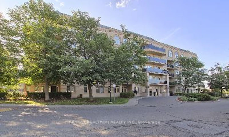 207-3 Dayspring Circle