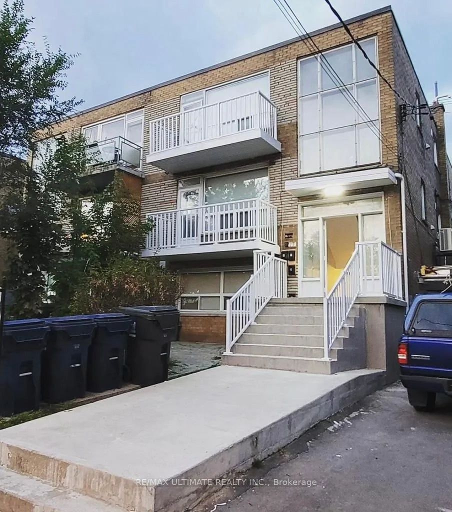 2-749 Marlee Avenue, Toronto, ON, M6B 3J8