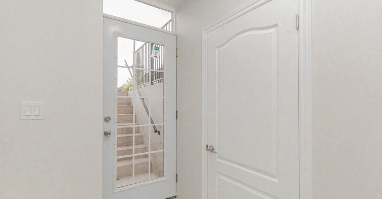 Lower-4 Cachet Court, Brampton, ON, L6X 0X2 - 8