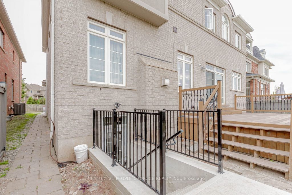 Lower-4 Cachet Court, Brampton, ON, L6X 0X2 - 5