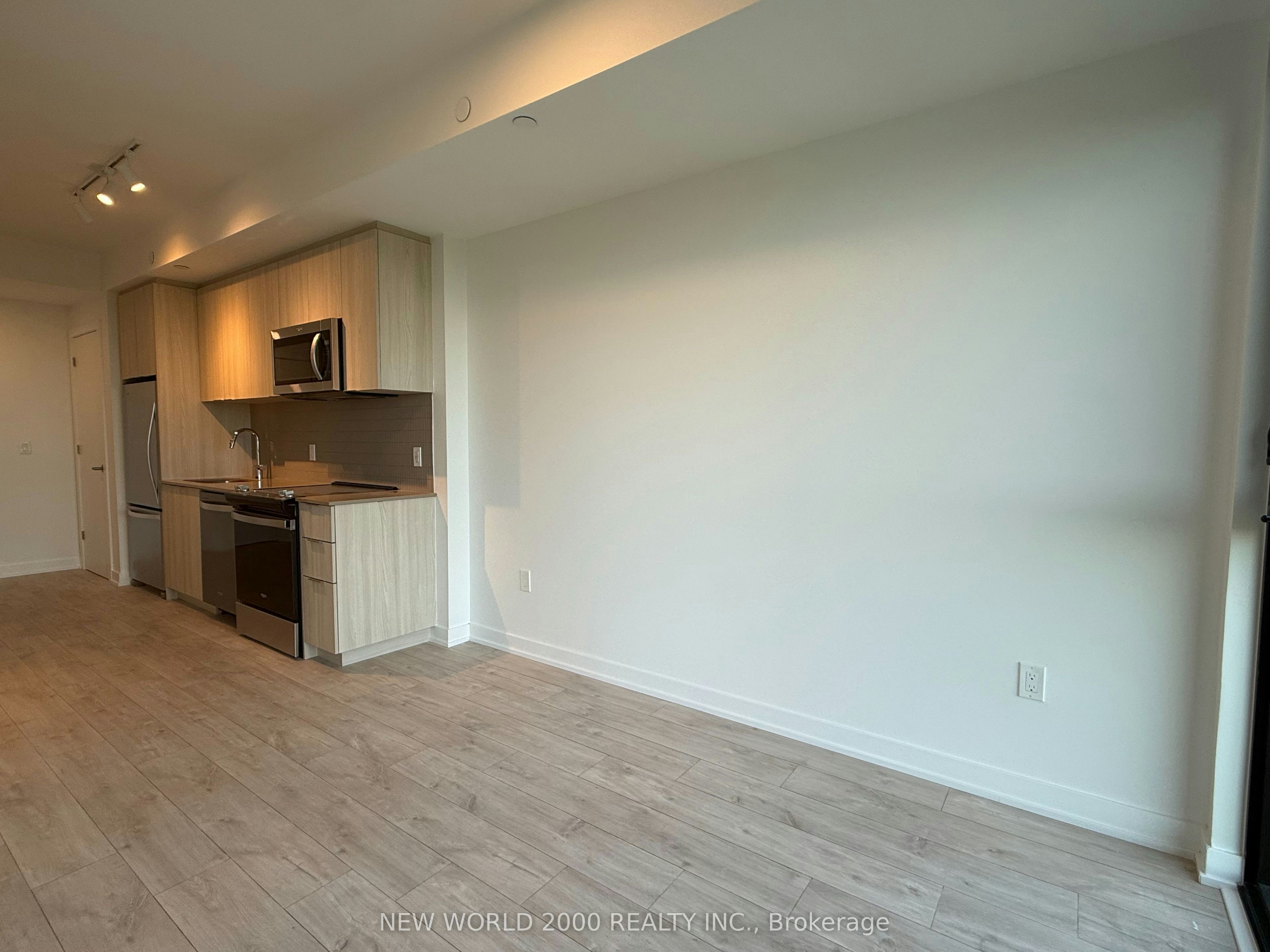720-740 Whitlock Avenue, Milton, ON, L9E 2B5 - 14