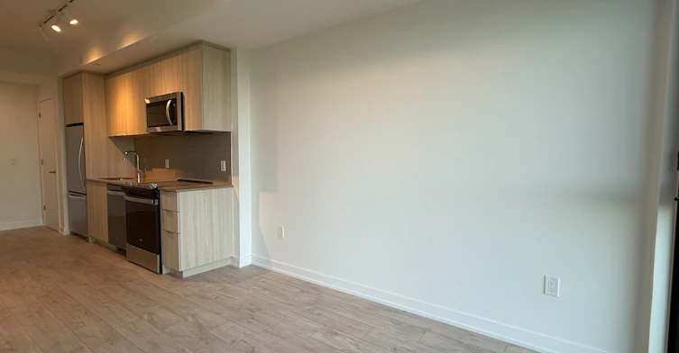 720-740 Whitlock Avenue, Milton, ON, L9E 2B5 - 14