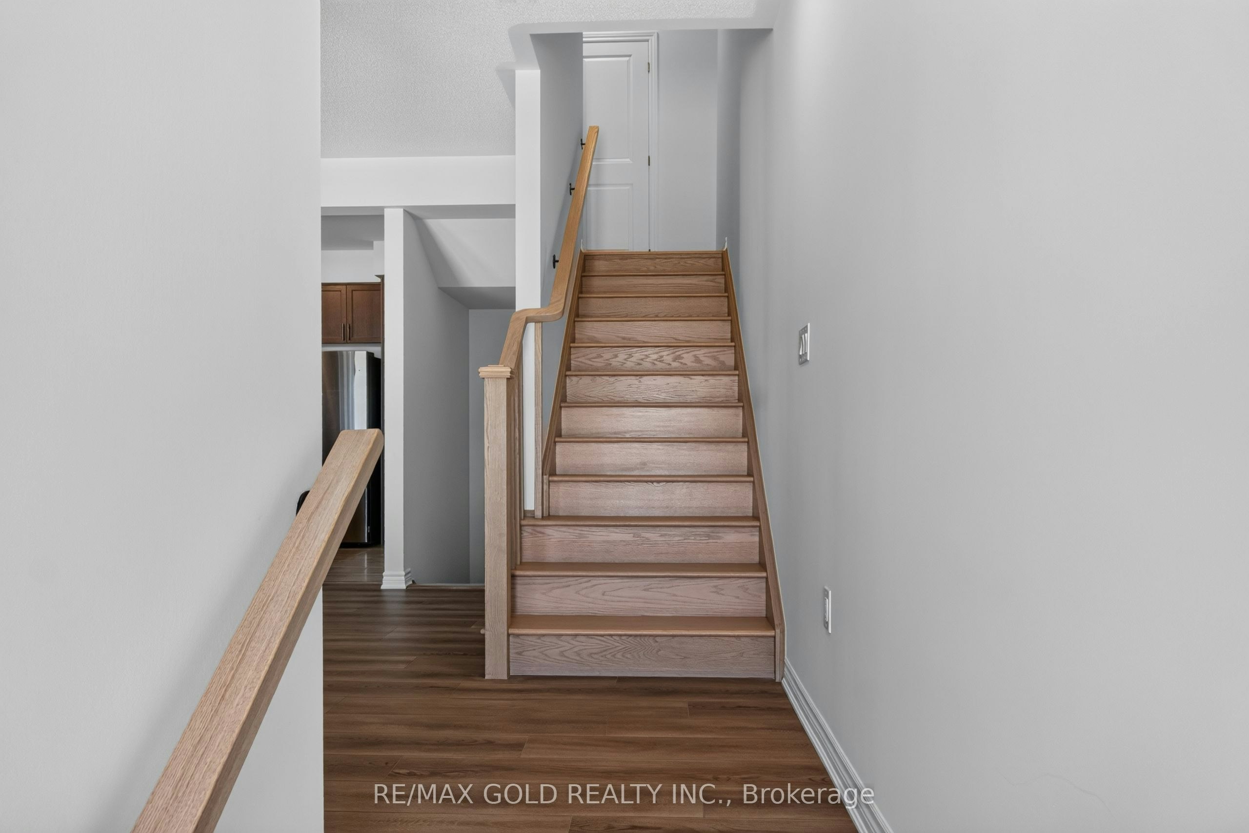 32 Twinflower Way, Brampton, ON, L6P 0A1 - 4