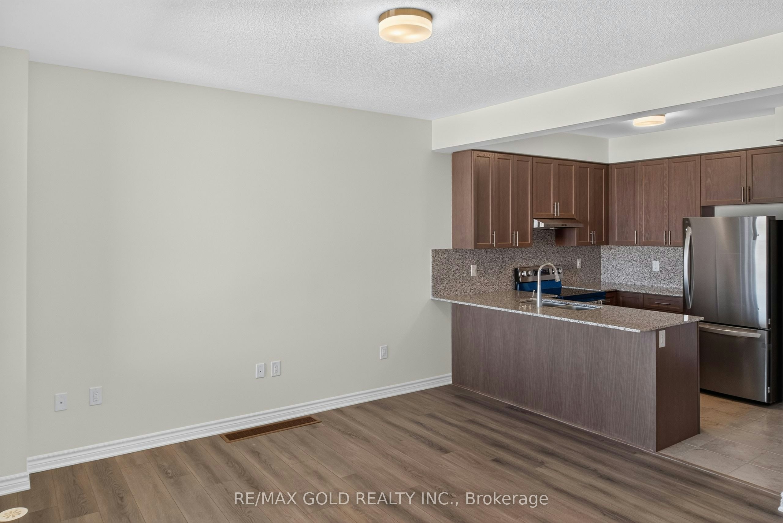32 Twinflower Way, Brampton, ON, L6P 0A1 - 6