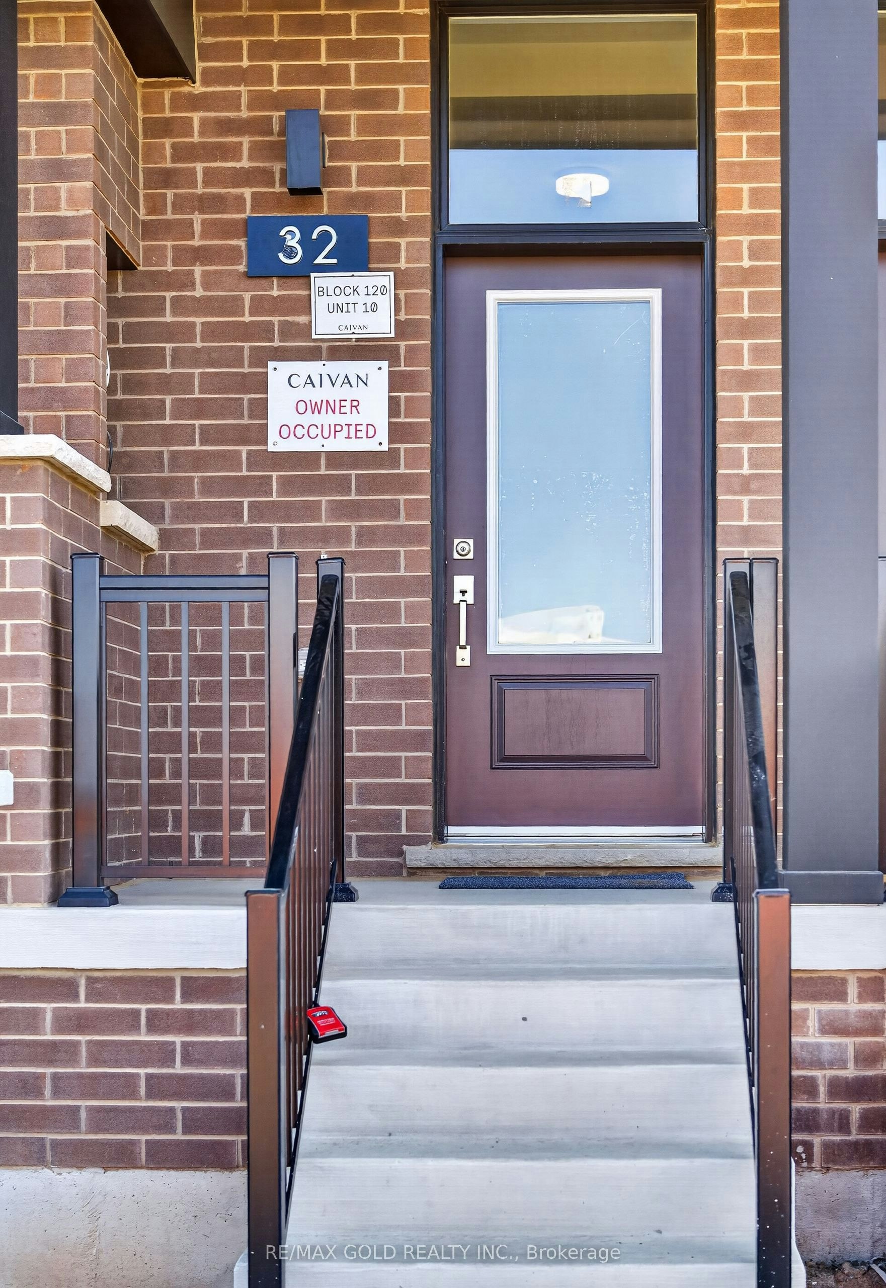 32 Twinflower Way, Brampton, ON, L6P 0A1 - 2