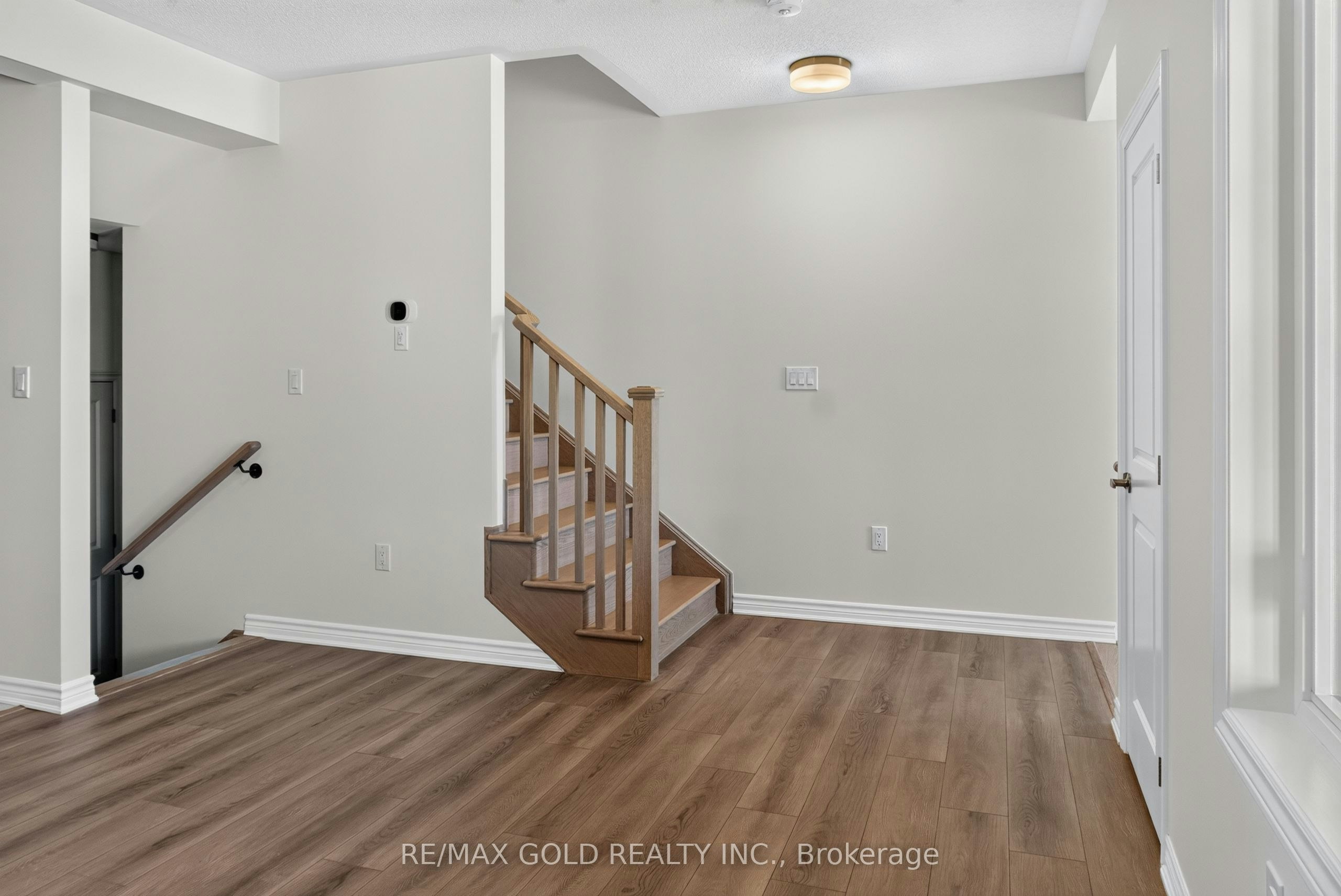 32 Twinflower Way, Brampton, ON, L6P 0A1 - 5