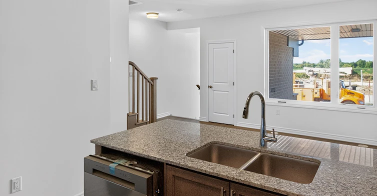 32 Twinflower Way, Brampton, ON, L6P 0A1 - 9