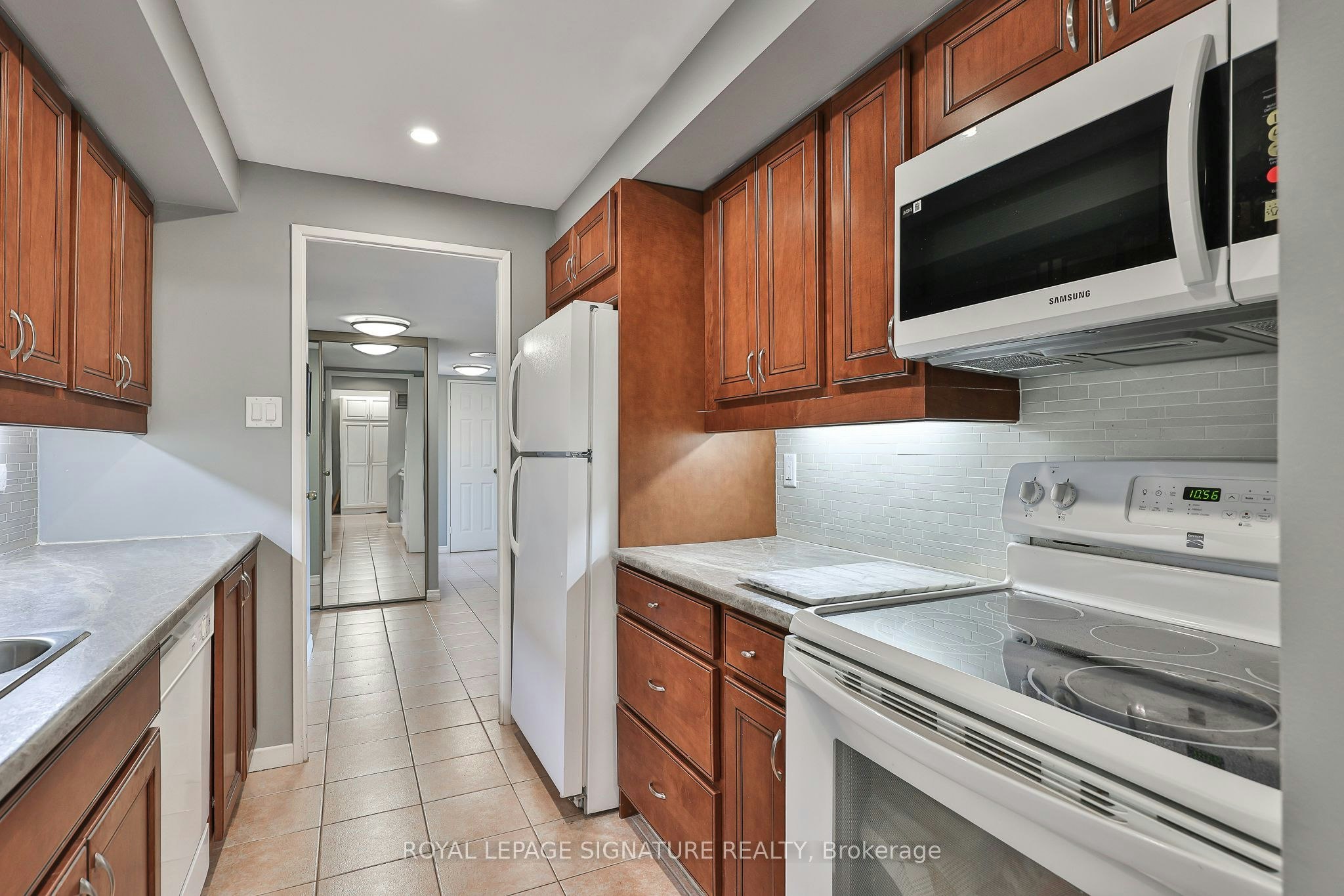 404-1300 Bloor Street, Mississauga, ON, L4Y 3Z2 - 18