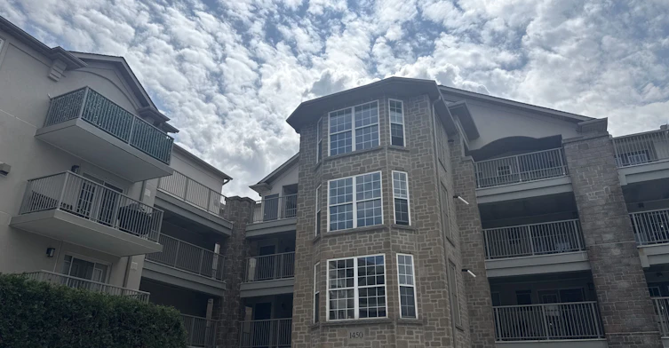 113-1450 Bishops Gate, Oakville, ON, L6M 4N1