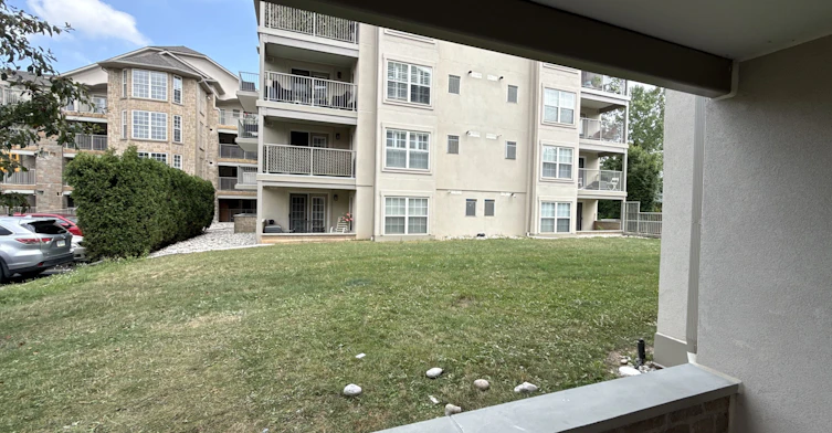 113-1450 Bishops Gate, Oakville, ON, L6M 4N1 - 11