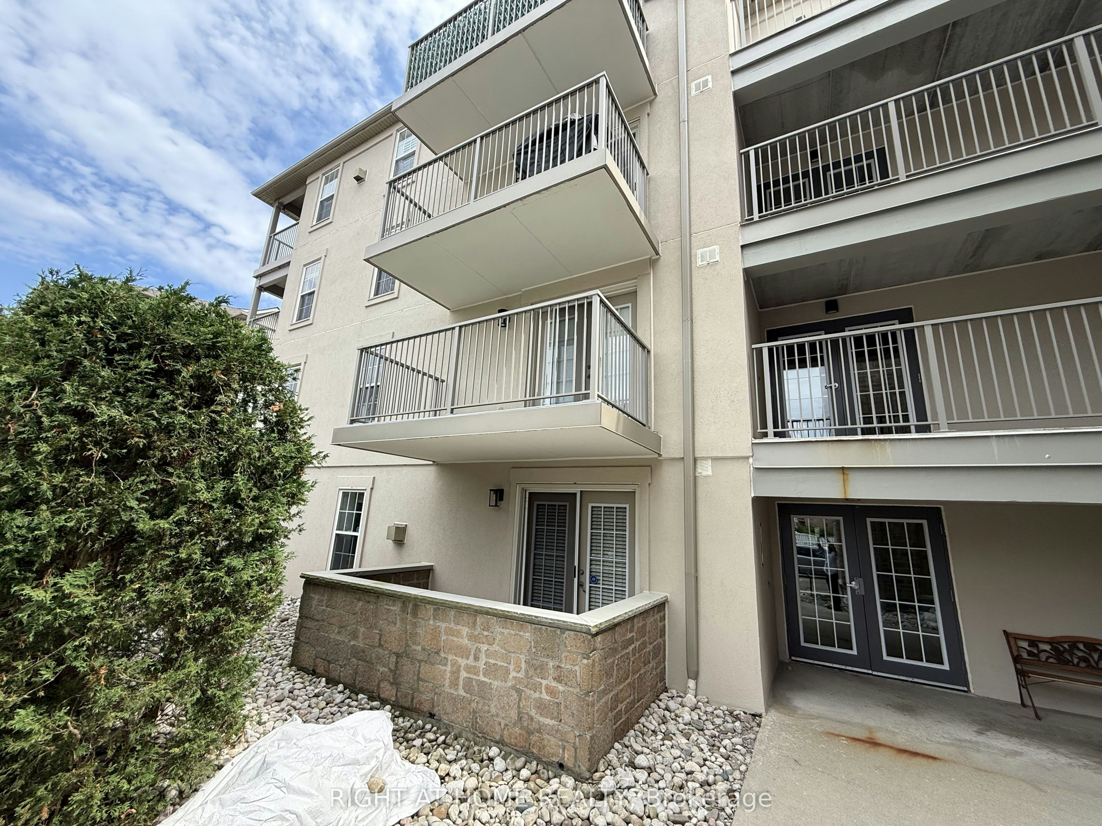 113-1450 Bishops Gate, Oakville, ON, L6M 4N1 - 18