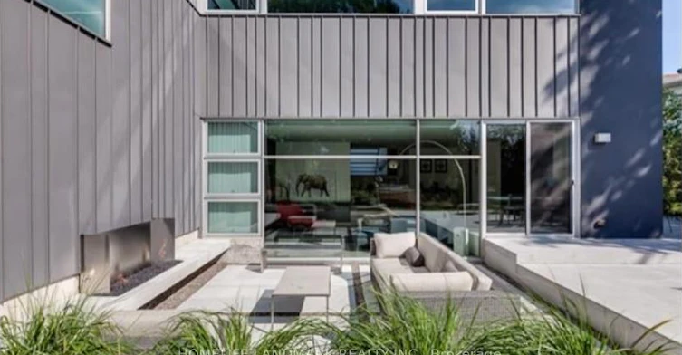288 Vance Drive, Oakville, ON, L6L 3L2 - 3
