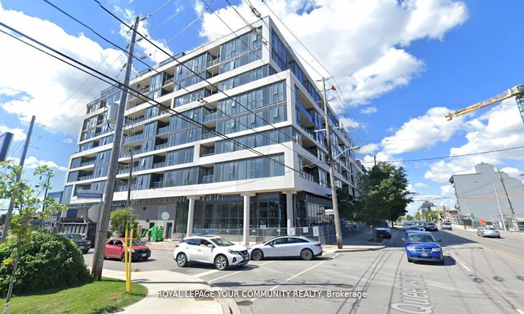 207-859 The Queensway N/A