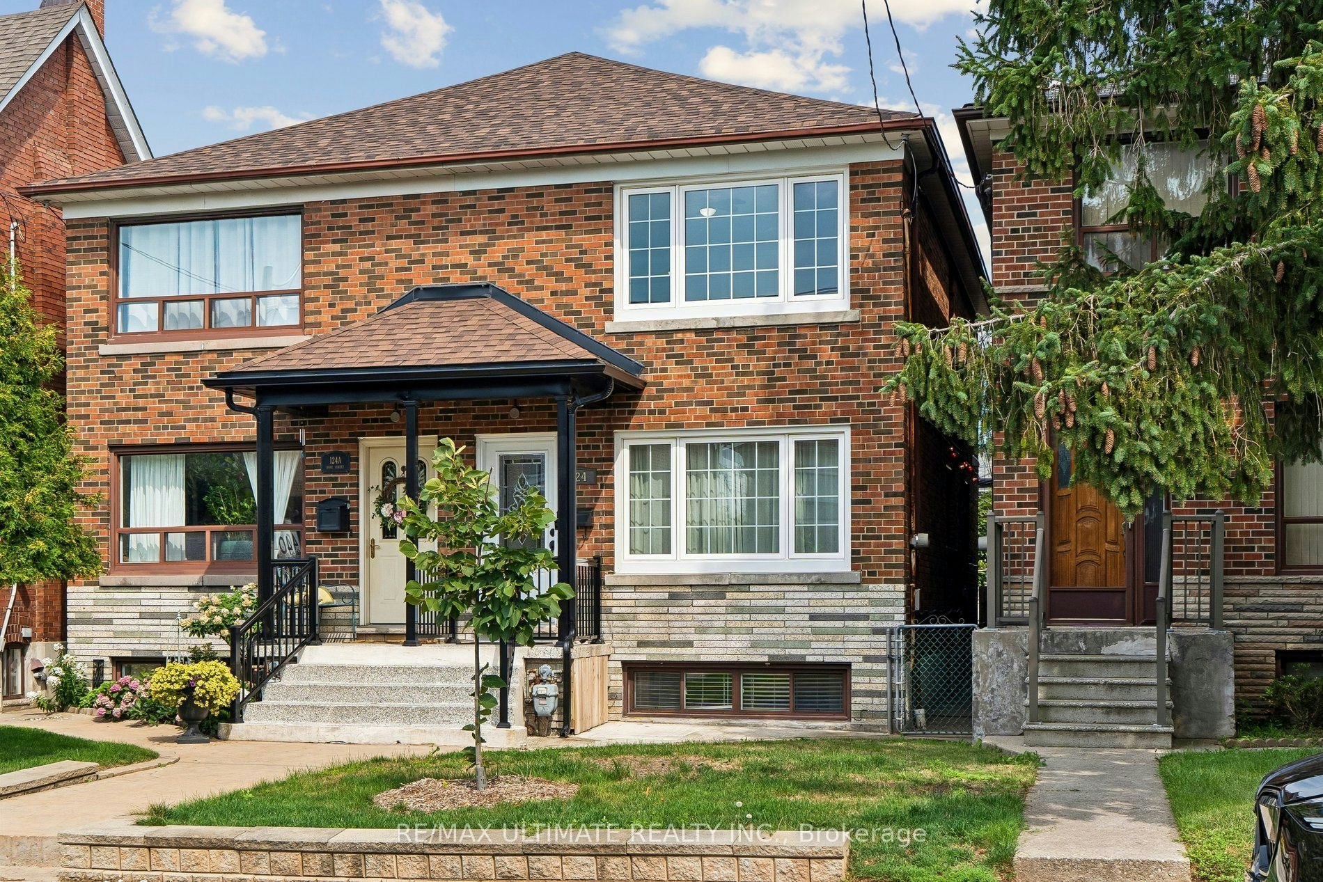 124 Hope Street, Toronto, ON, M6E 1K1