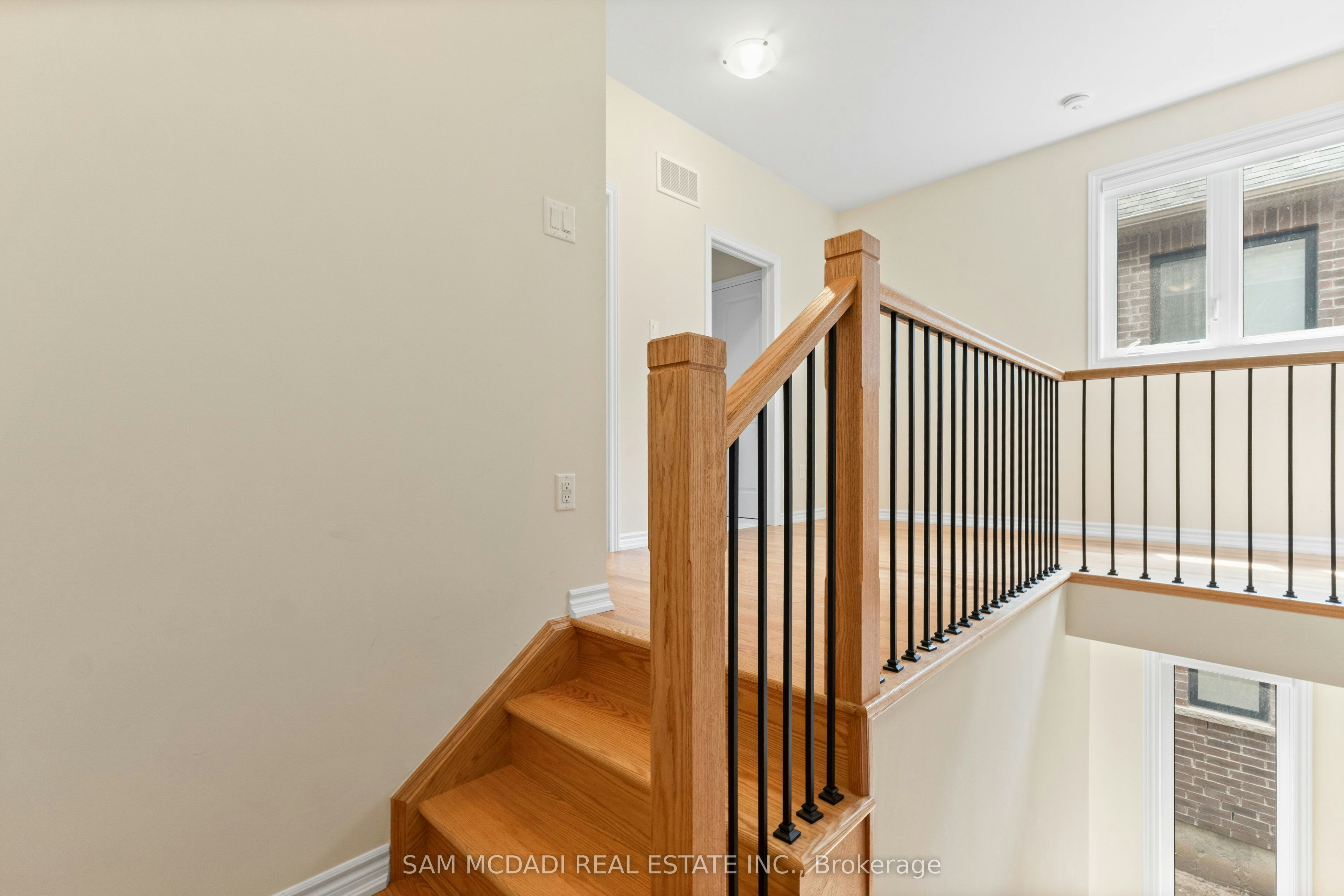 1429 Almonte Drive, Burlington, ON, L7P 0V7 - 15