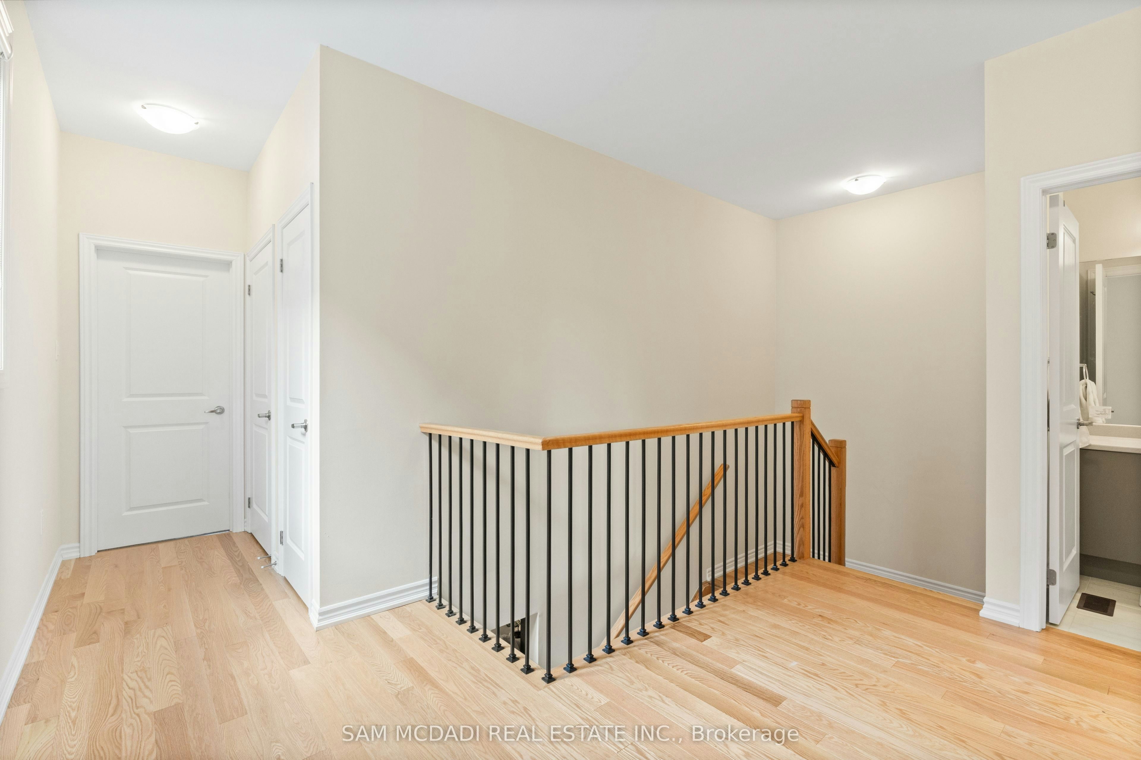 1429 Almonte Drive, Burlington, ON, L7P 0V7 - 13