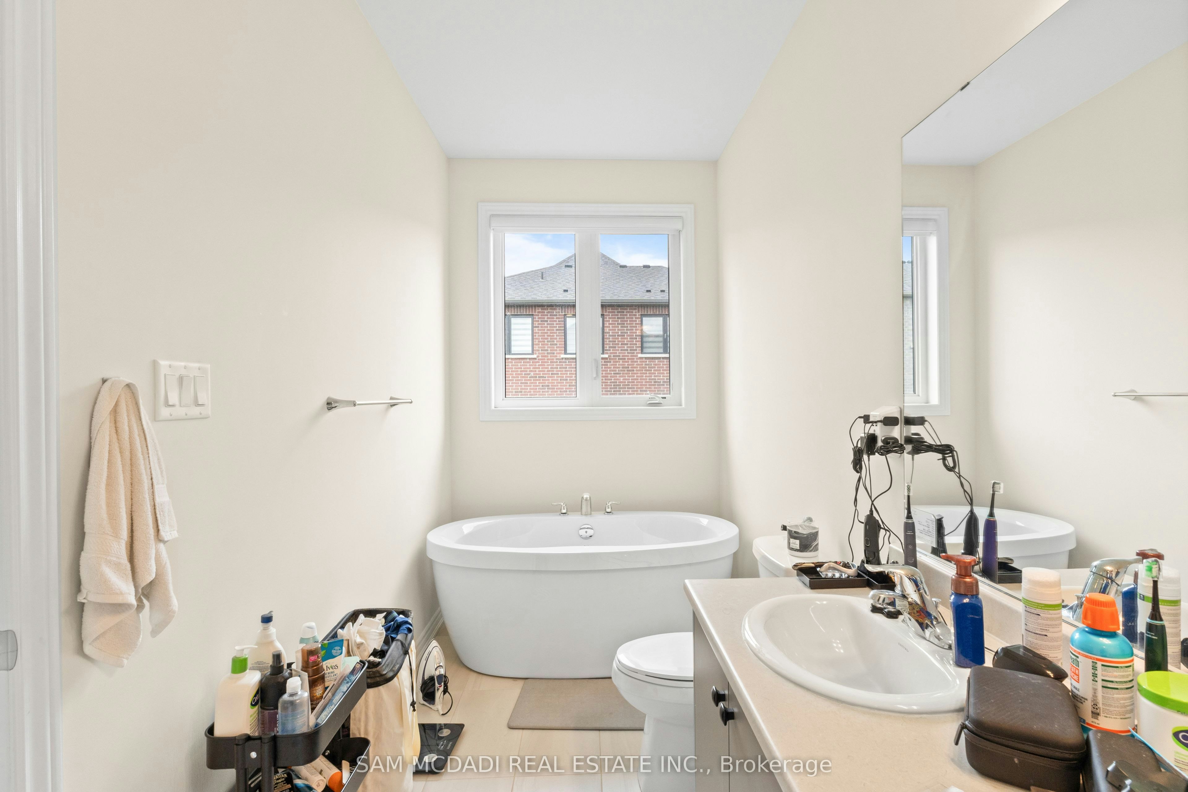 1429 Almonte Drive, Burlington, ON, L7P 0V7 - 10