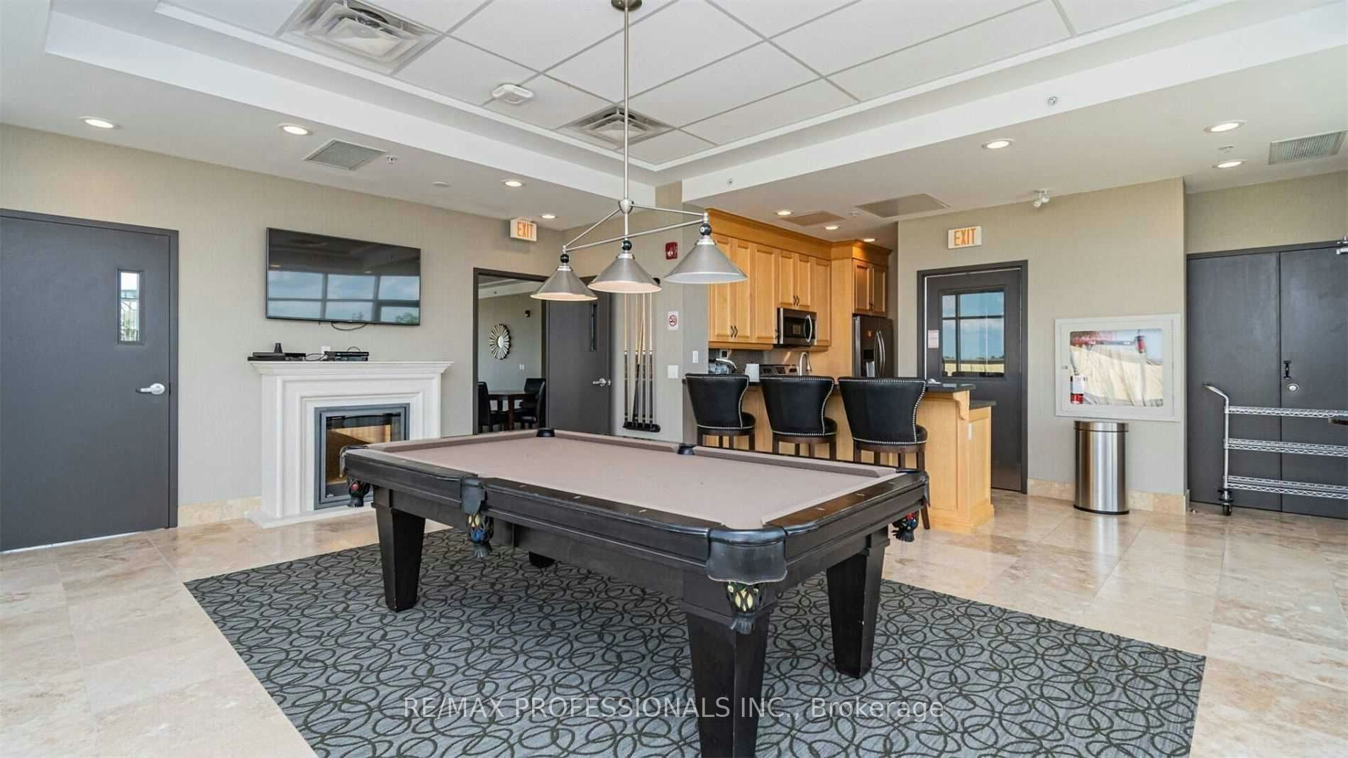 208-205 Lakeshore Road W, Oakville, ON, L6K 1B3 - 25