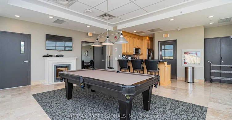 208-205 Lakeshore Road W, Oakville, ON, L6K 1B3 - 25