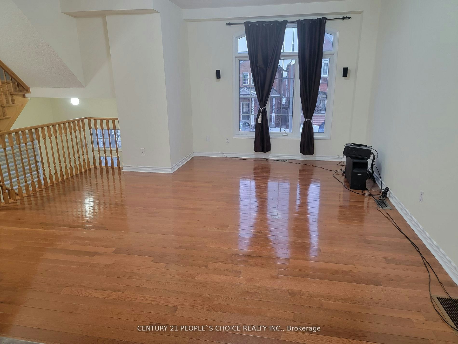 Upper-783 Millworks Crescent, Mississauga, ON, L5B 0B9 - 6