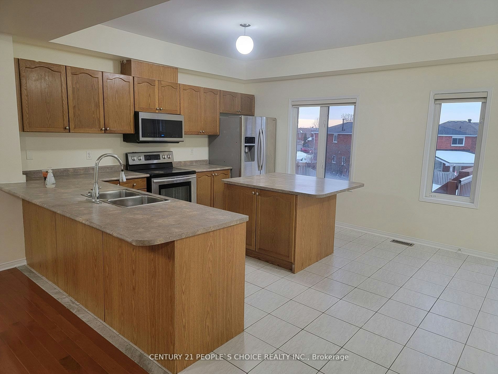 Upper-783 Millworks Crescent, Mississauga, ON, L5B 0B9 - 7