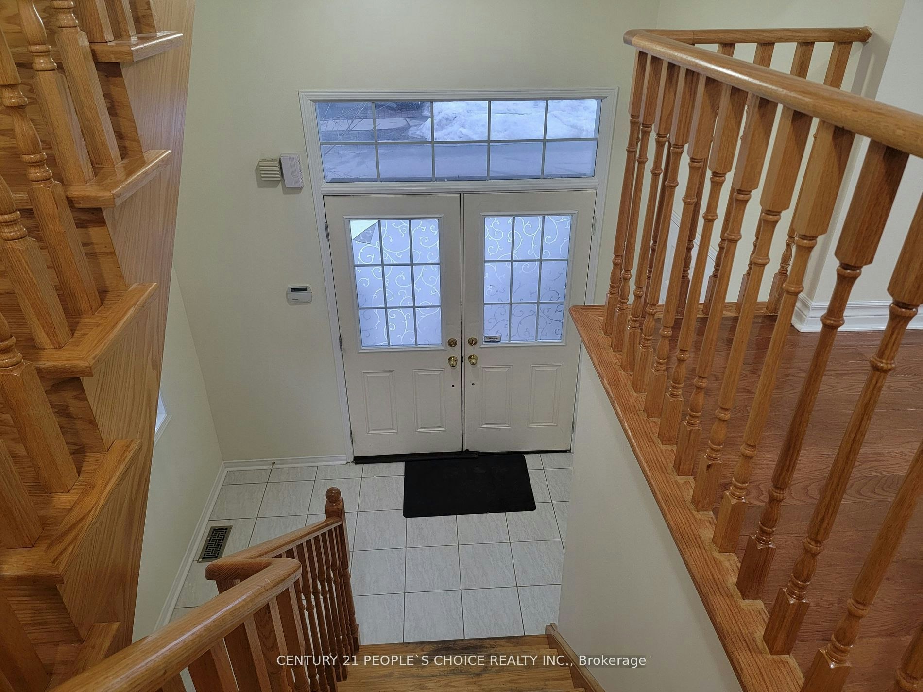 Upper-783 Millworks Crescent, Mississauga, ON, L5B 0B9 - 2