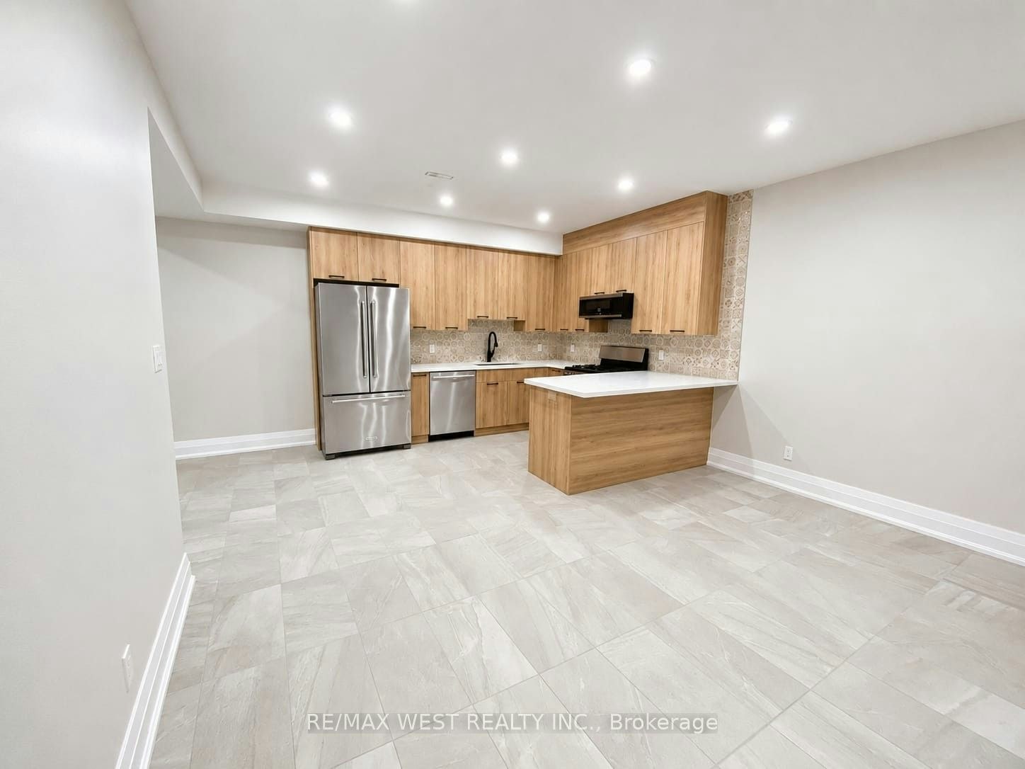Basement-58 Aura Lea Boulevard, Toronto, ON, M9M 1K5 - 4