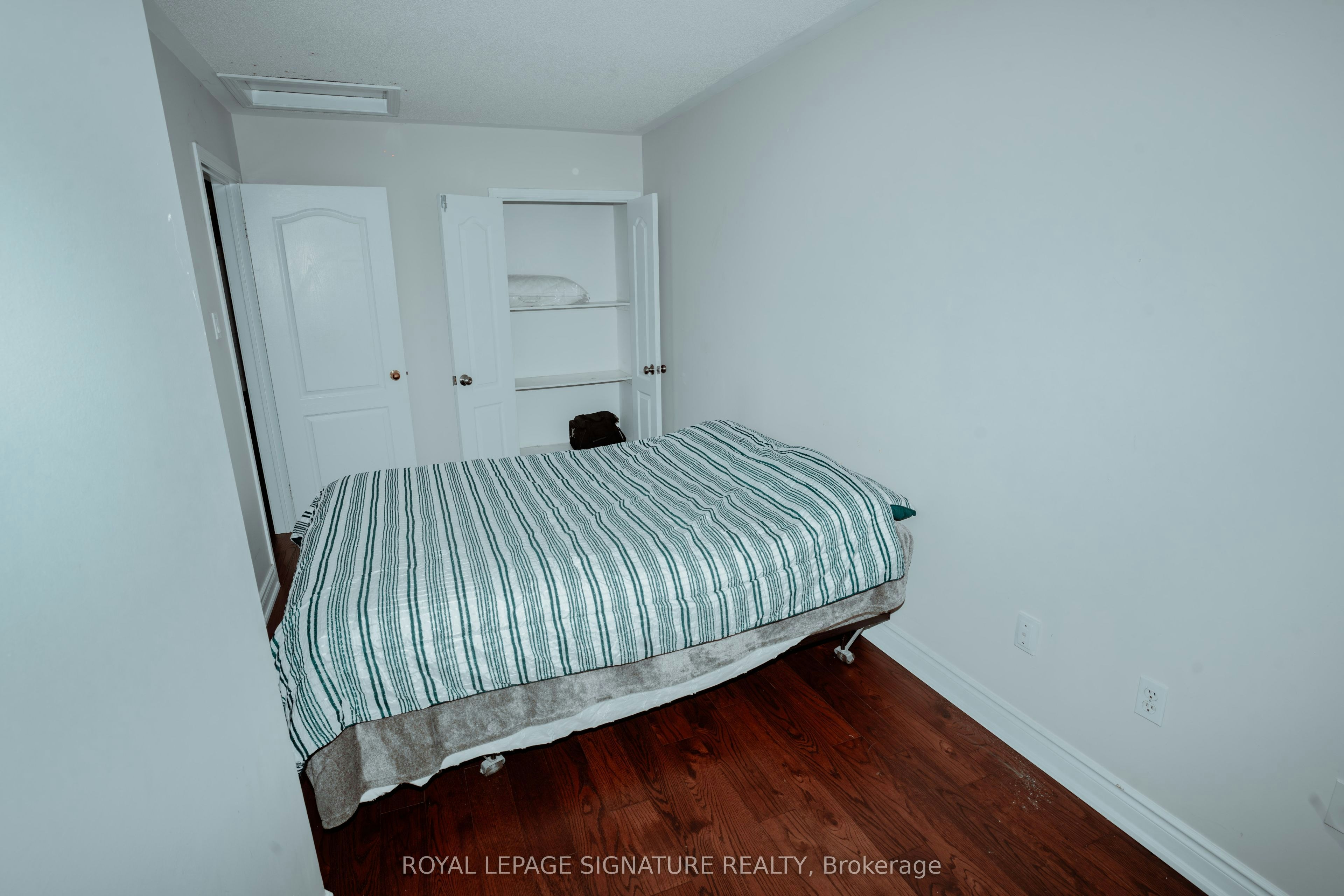 945 Mandolin Place, Mississauga, ON, L5W 1S3 - 21