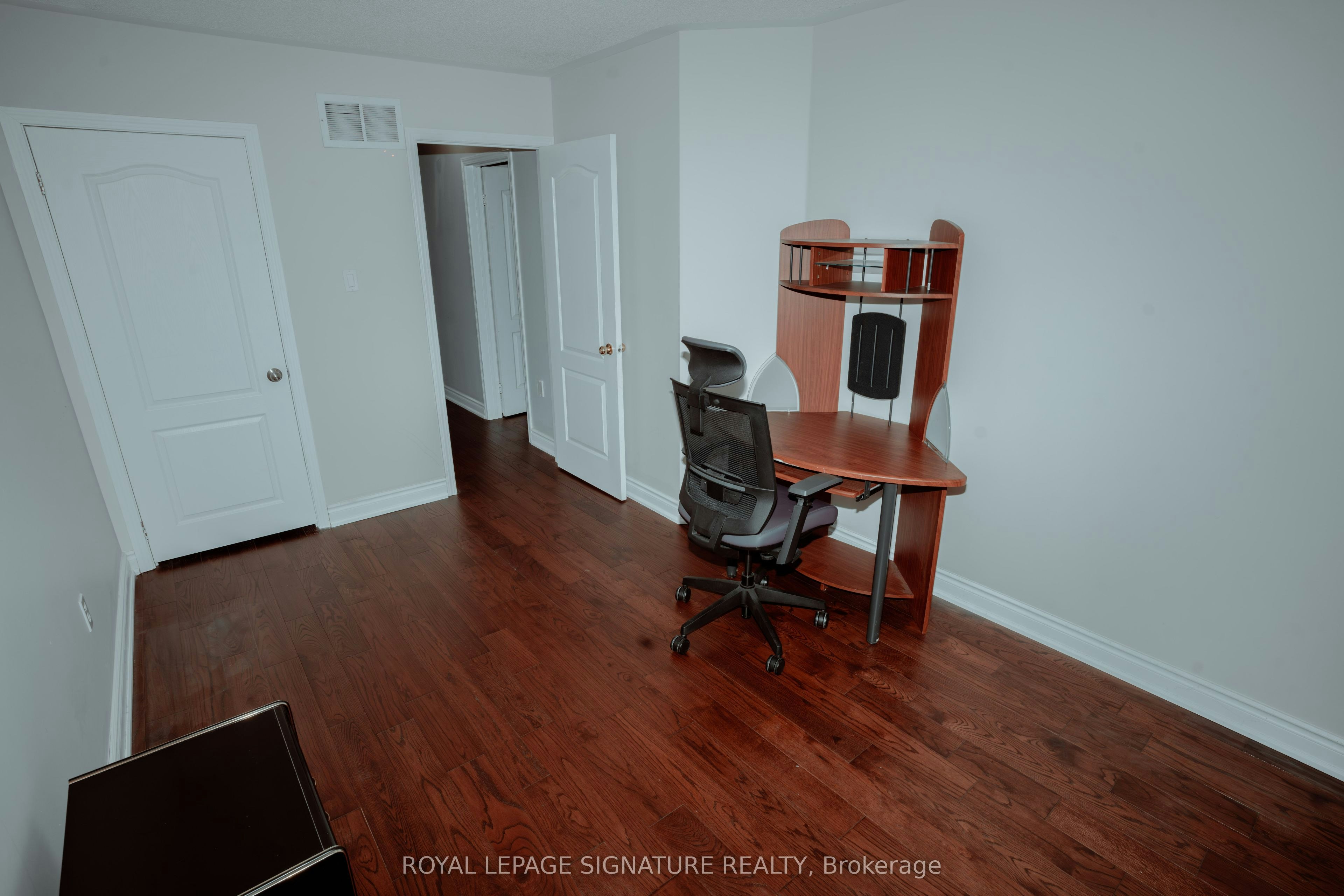 945 Mandolin Place, Mississauga, ON, L5W 1S3 - 23
