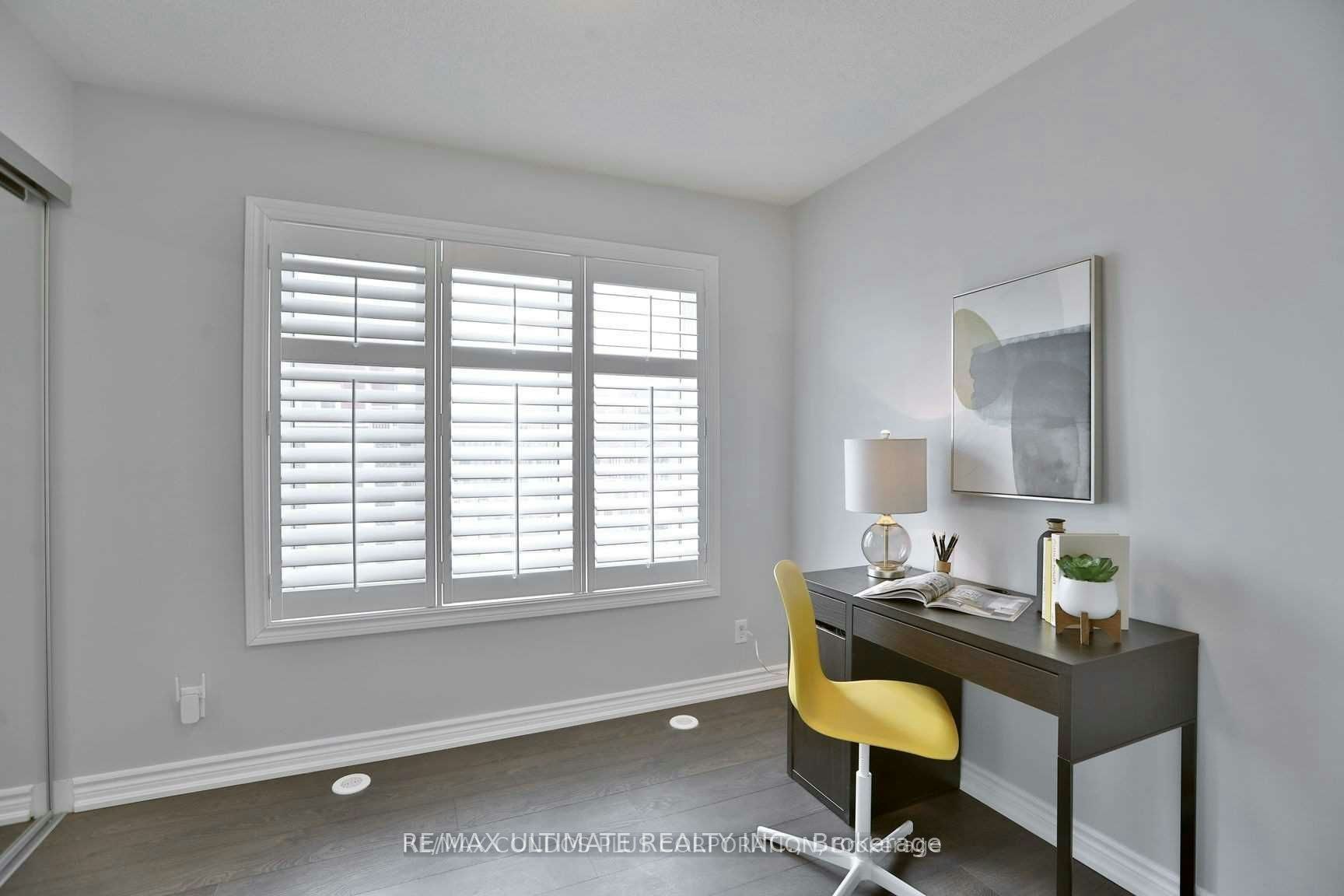 31-70 Eastwood Park Gardens, Toronto, ON, M8W 0B1 - 10